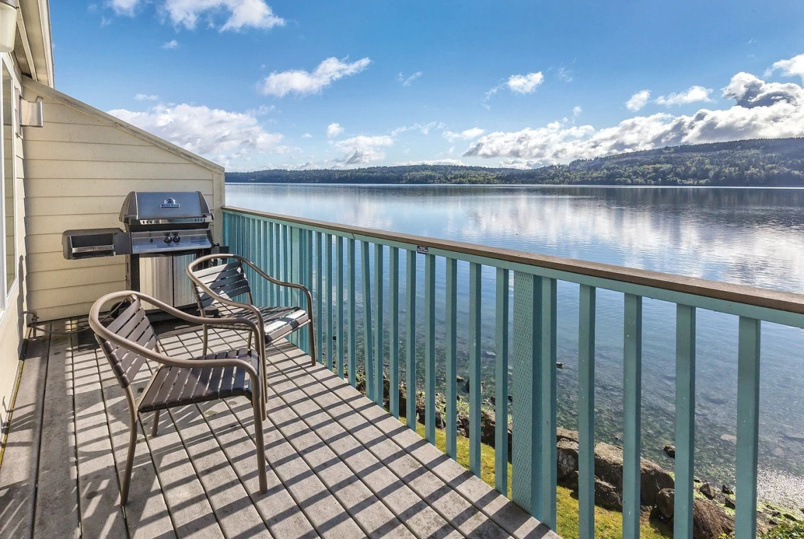 WorldMark Discovery Bay Balcony