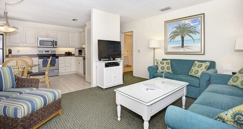 White Sands Of Longboat Living Area