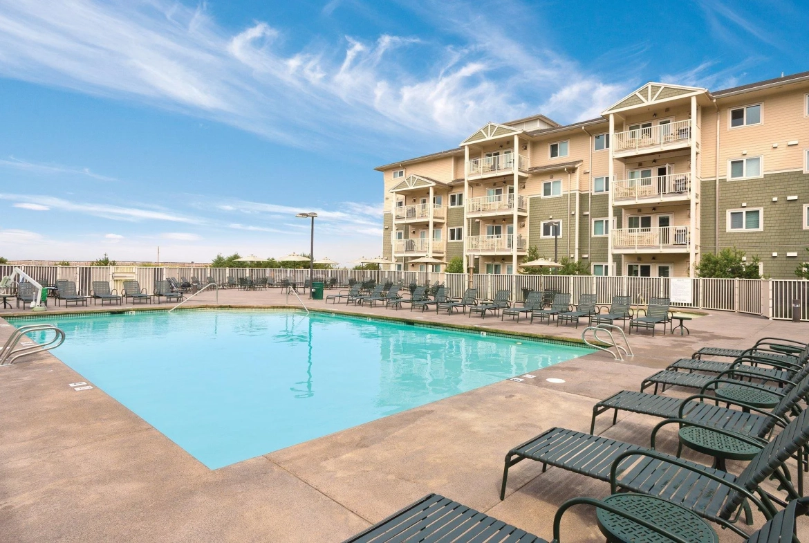 WorldMark Long Beach Pool
