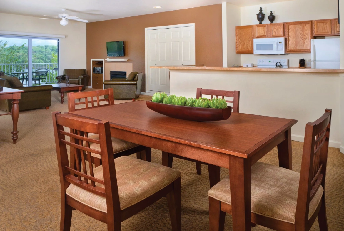 WorldMark Lake Of The Ozarks Dining Area
