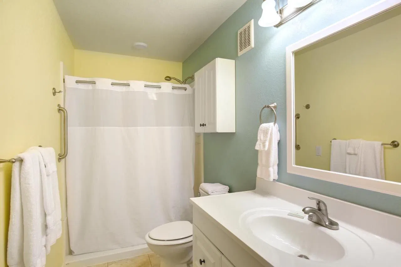 Bathroom Bathroom