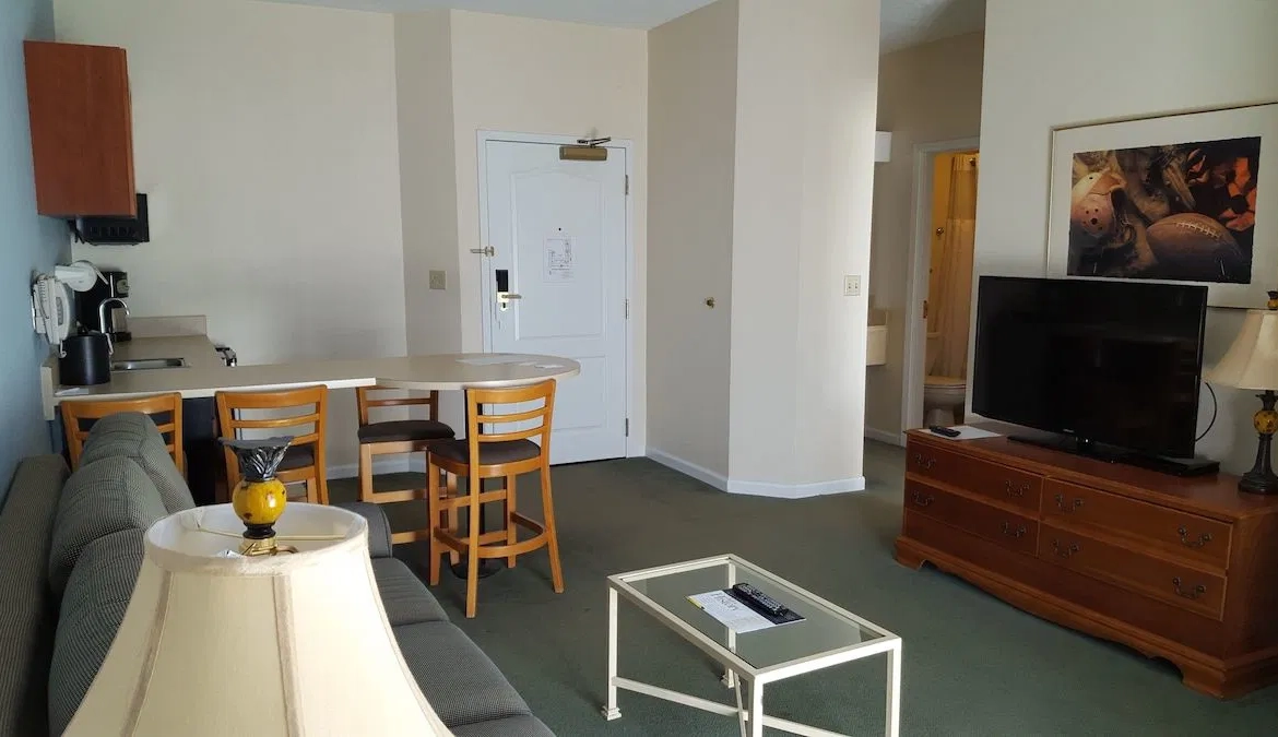 Varsity Clubs Of America- South Bend Living Area 2