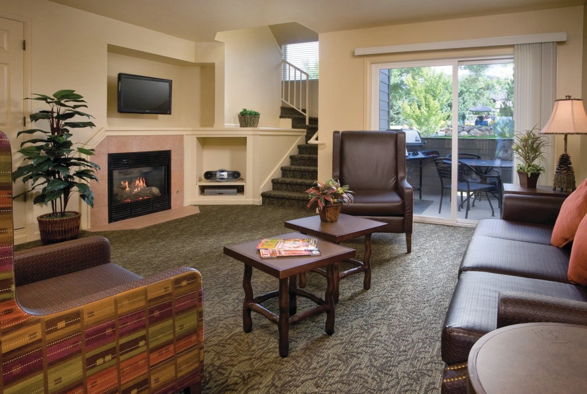 Wolf Creek Village II Living Area