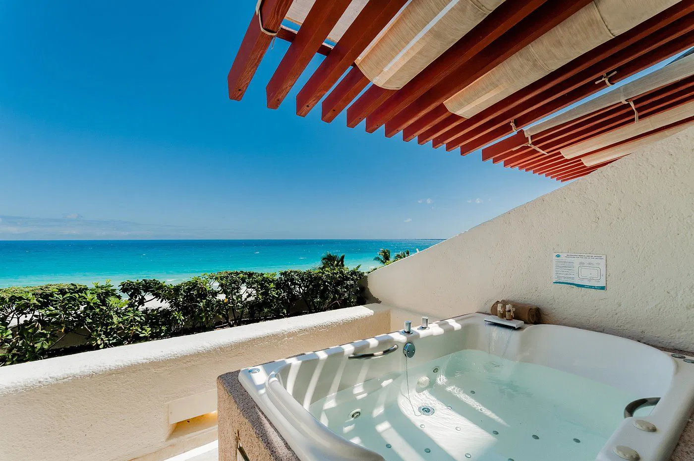 Royal Solaris Cancun Balcony Balcony