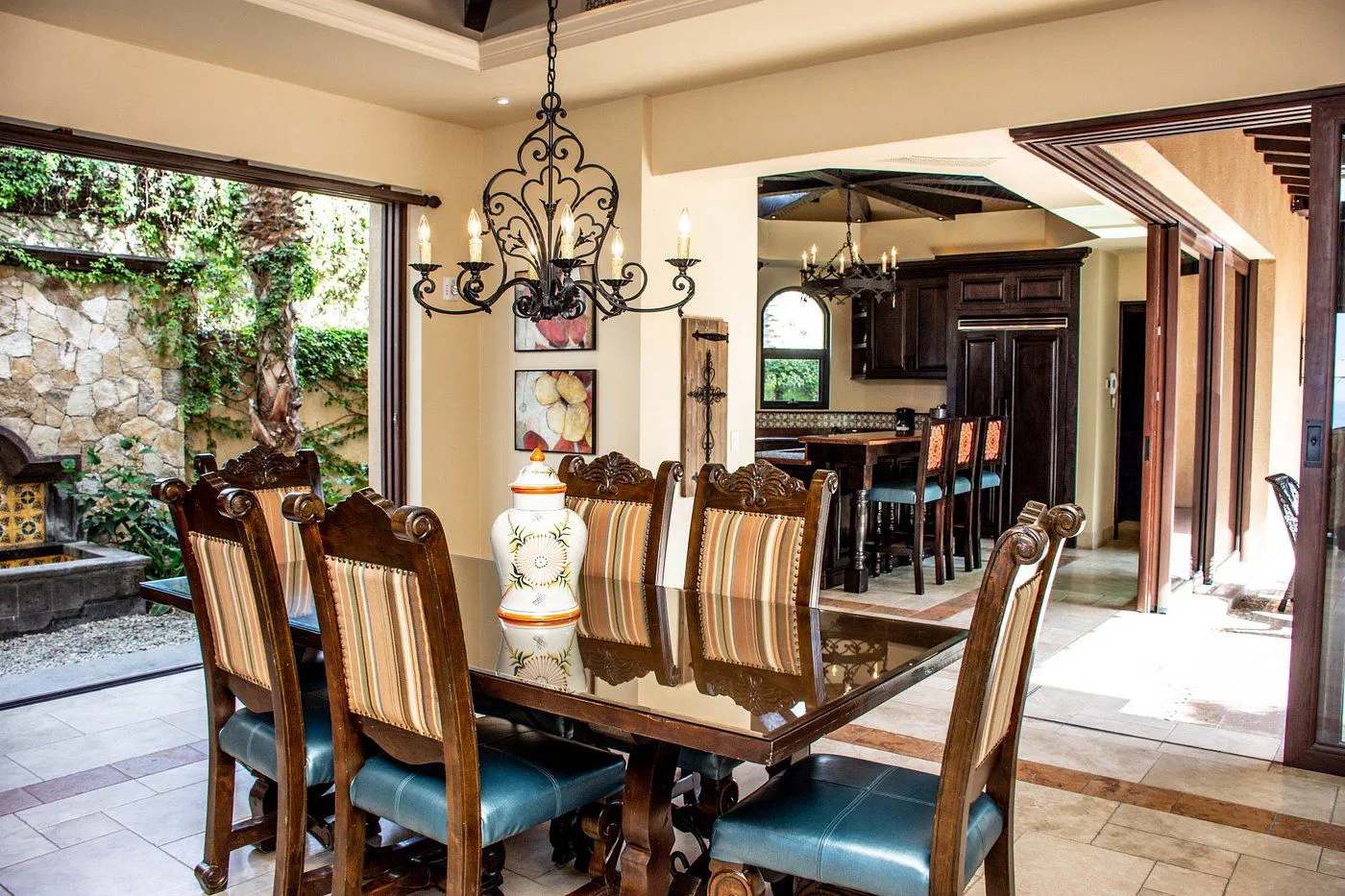 Novaispania By Pueblo Bonito dining room Novaispania By Pueblo Bonito dining room