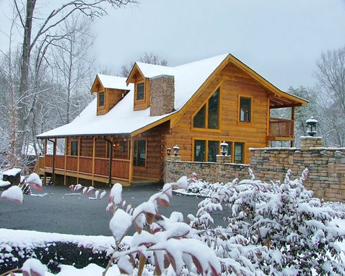 Hideaway Hills Resort exterior