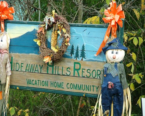 resort sign