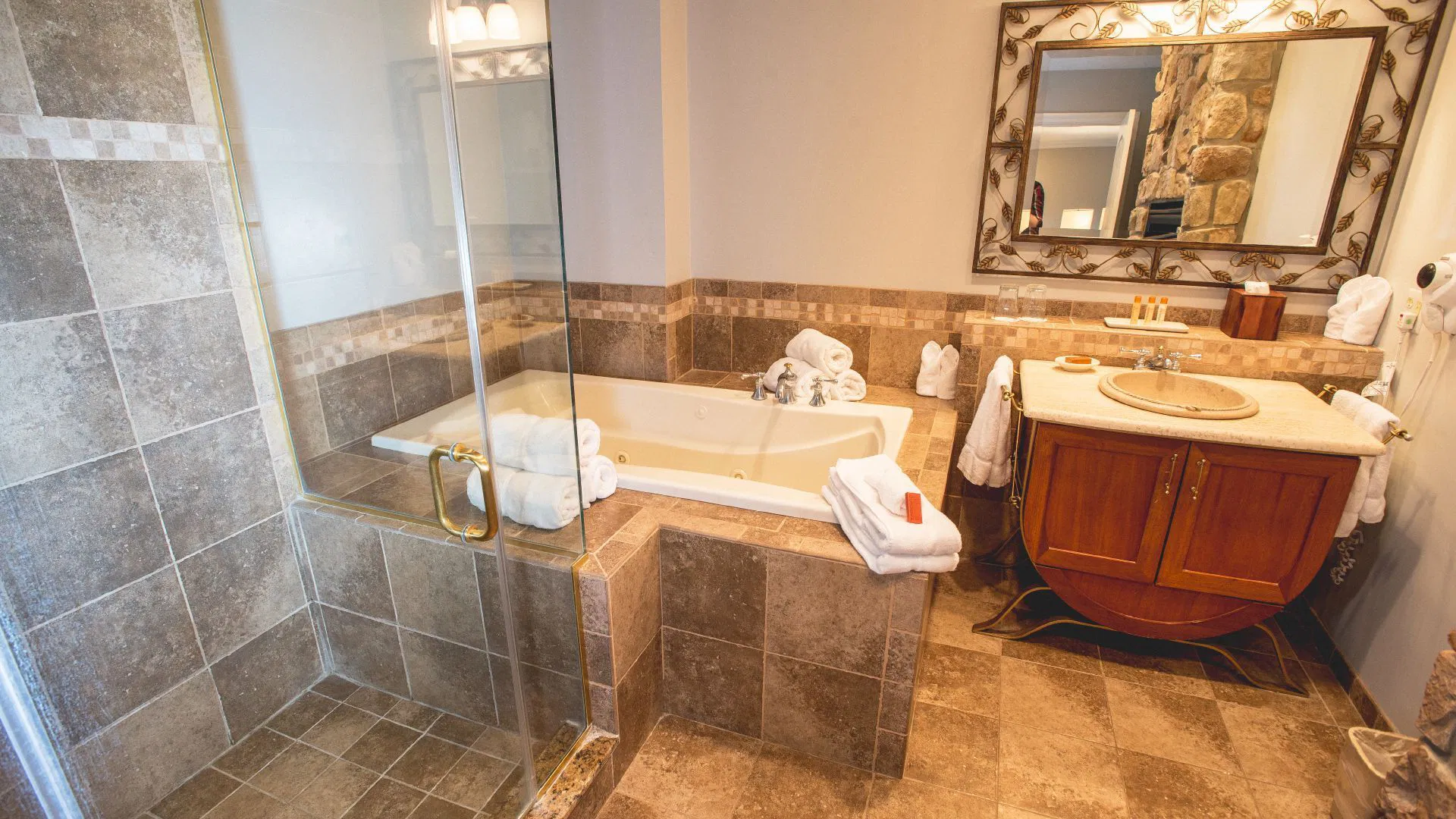 Bathroom 2 Bathroom 2