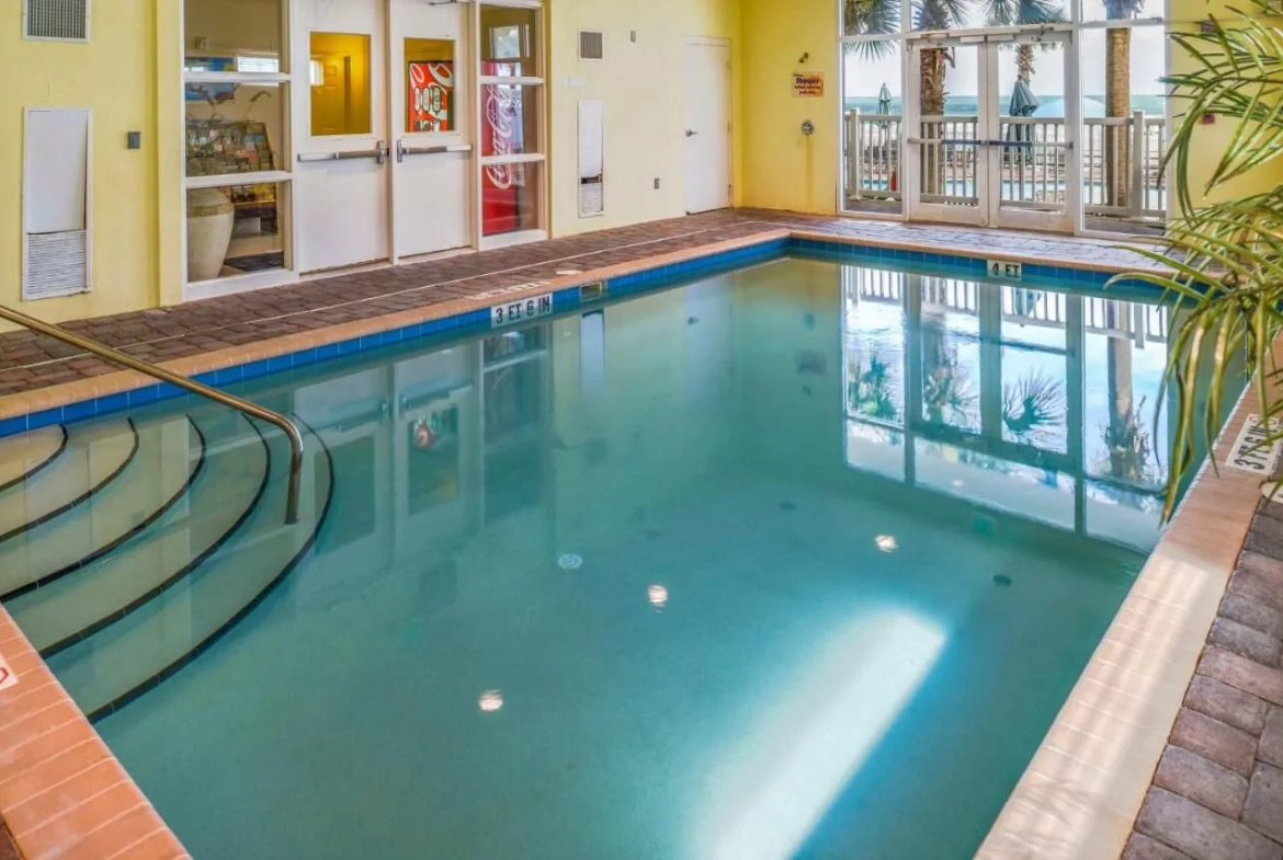 Cove On Ormond Beach indoor pool
