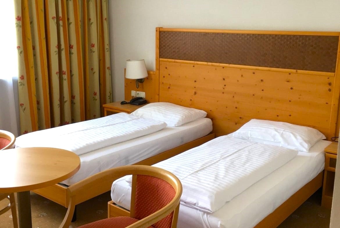 Alpenland Sporthotel mountians bed