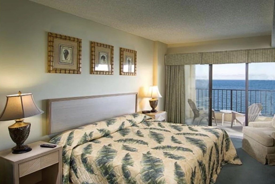 Atalaya Towers by Capital Vacations bedroom