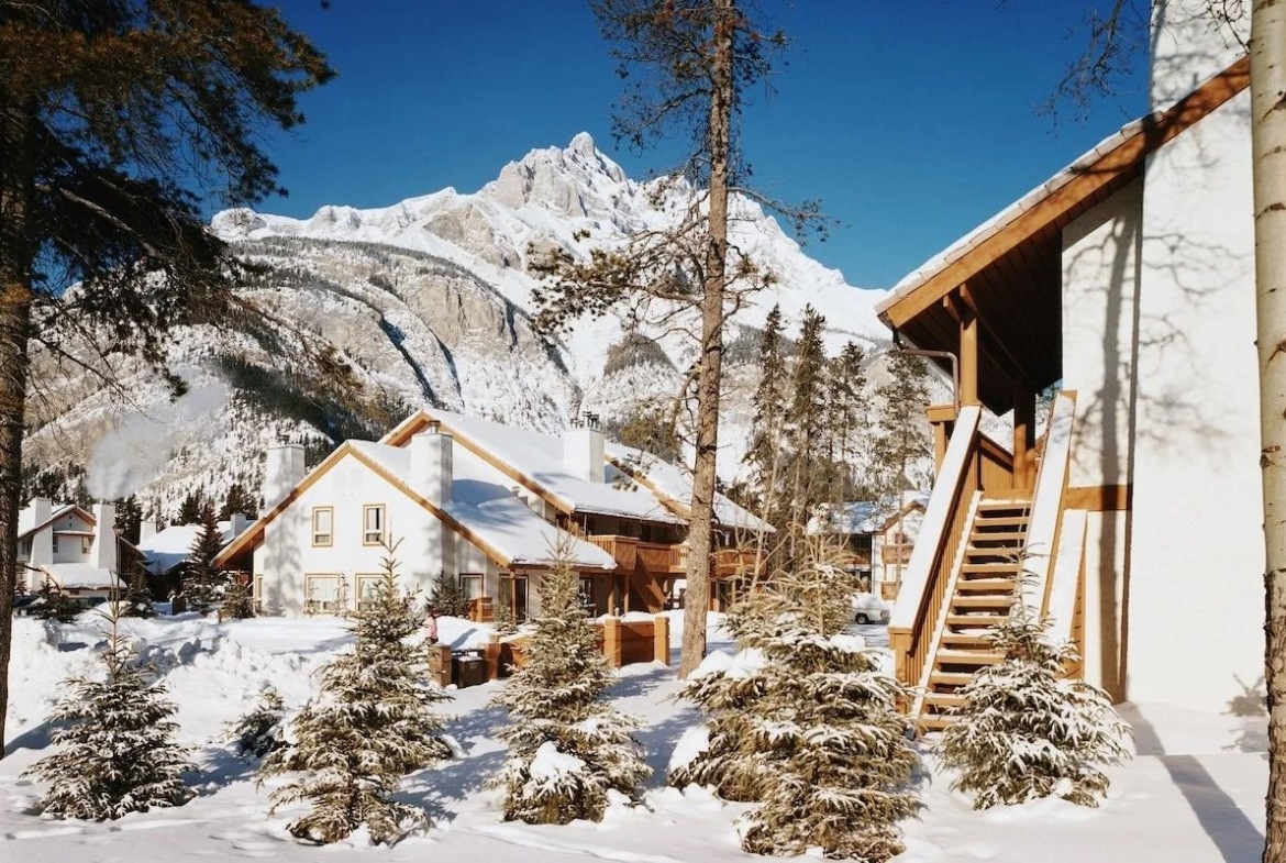 Banff Rocky Mountain Resort