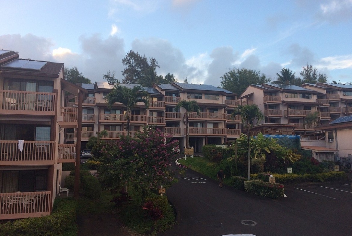 Banyan Harbor resort exterior