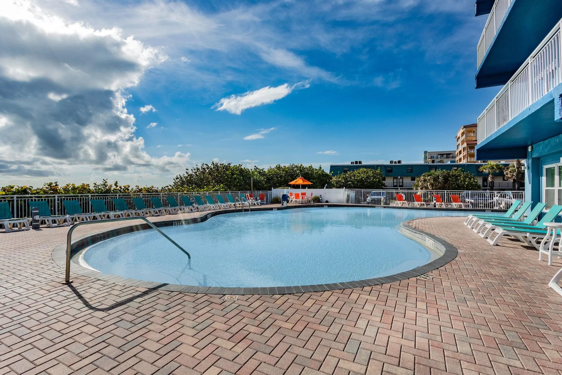 Coconut Palms Beach Resort II pool Coconut Palms Beach Resort II pool