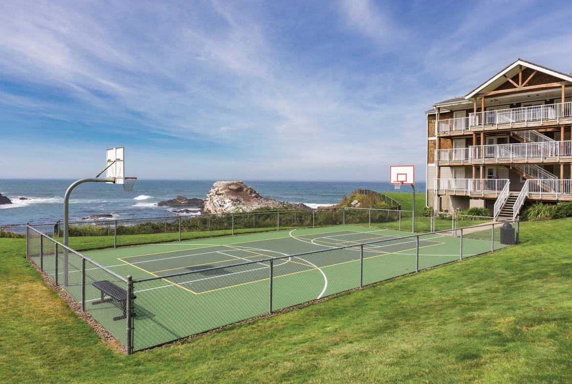 WorldMark Depoe Bay Basketball