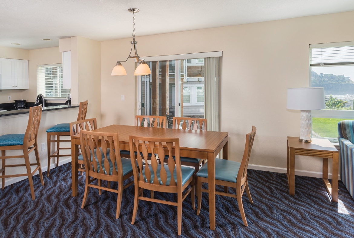 WorldMark Depoe Bay Dining Area