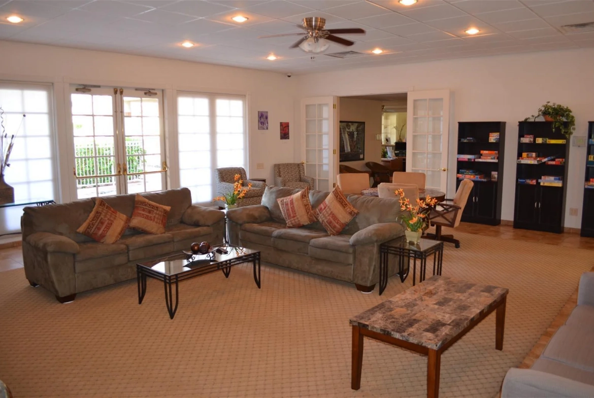 Desert Breezes Resort living room