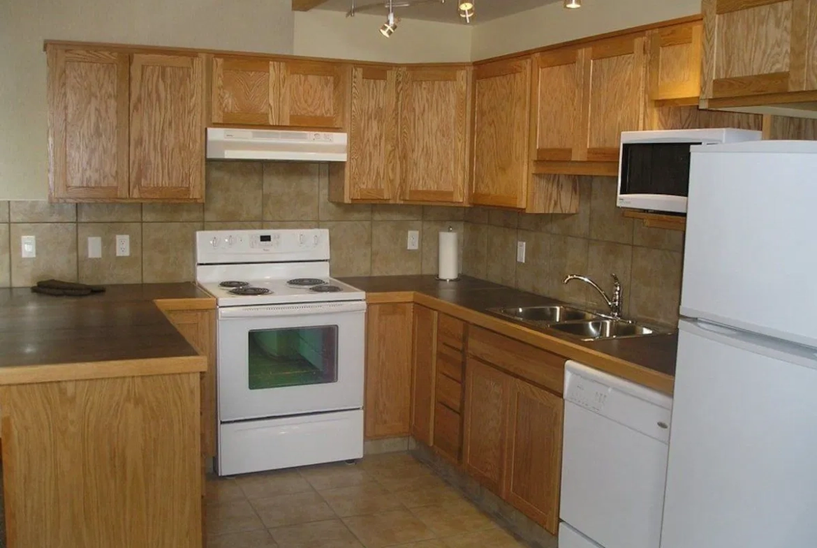 Fairmont Vacation Villas At Mountainside kitchen