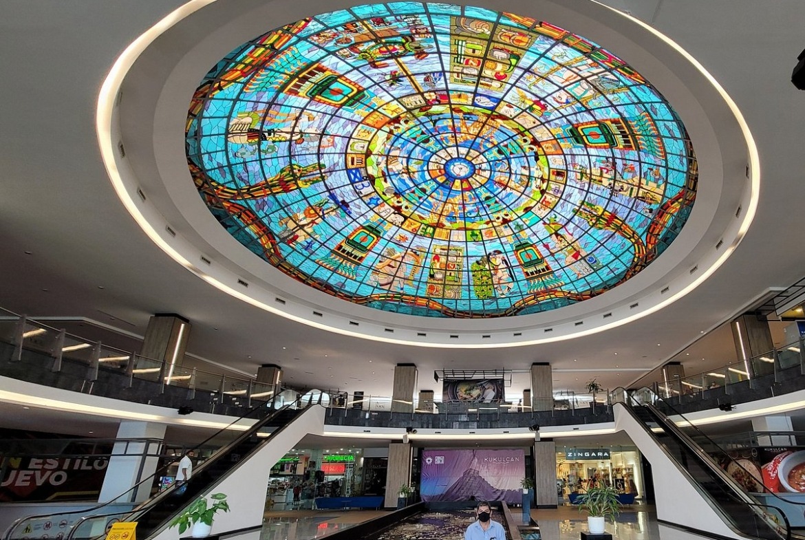 mall area