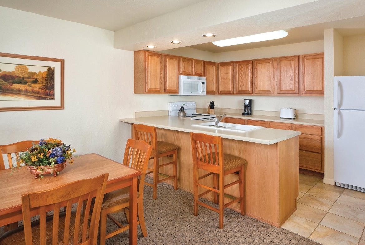 WorldMark Grand Lake Dining Area