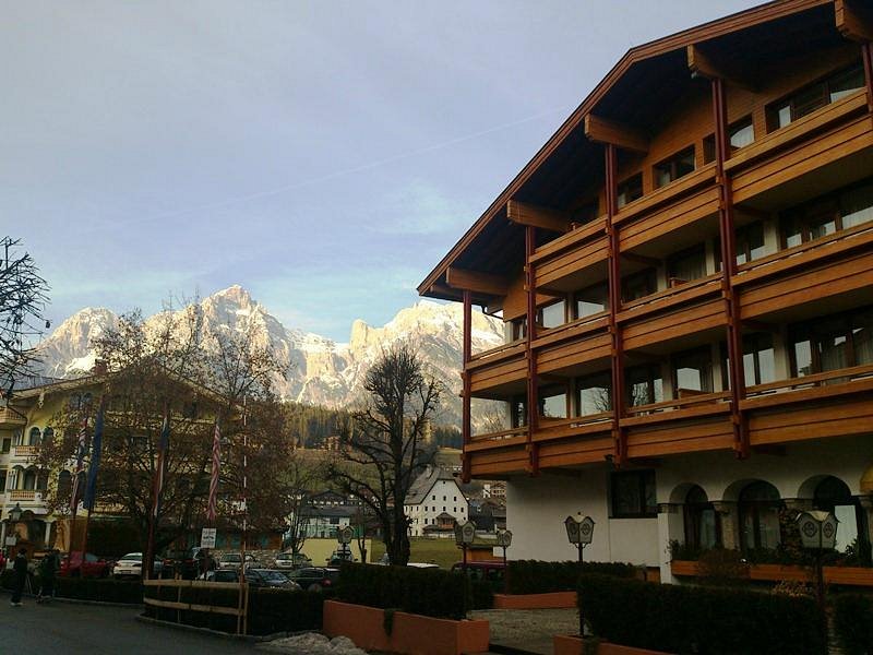 American Resorts Int’l Alpenland Sporthotel – St. Johann 3