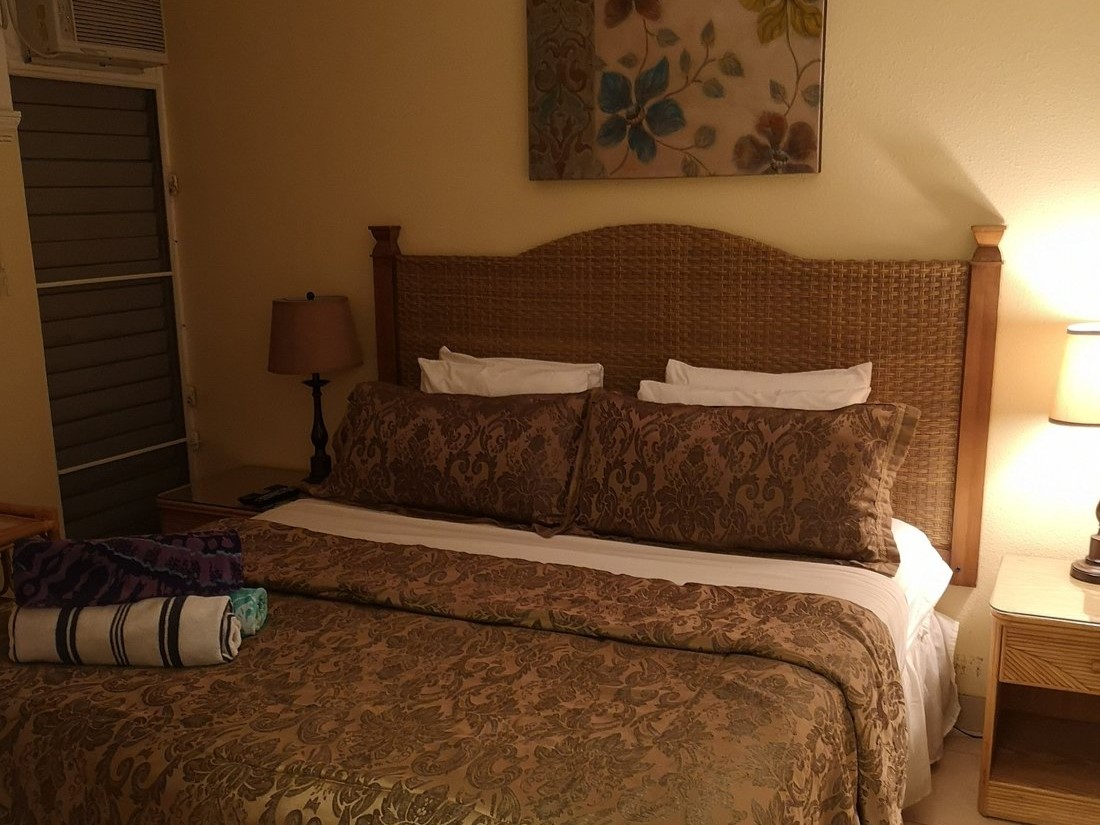Bedroom bedroom