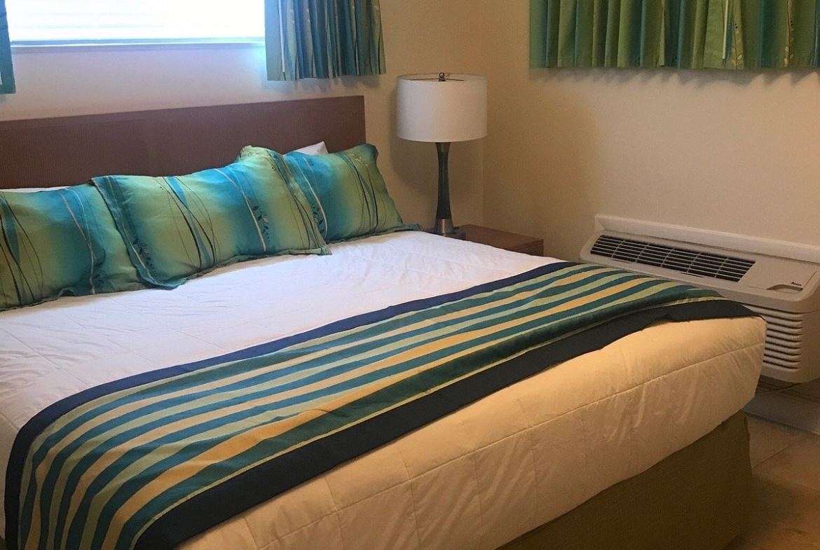 la costa beach club resort bedroom