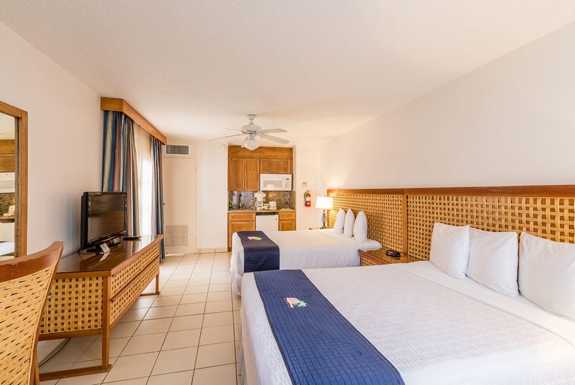 Caribbean Palm Village bedroom