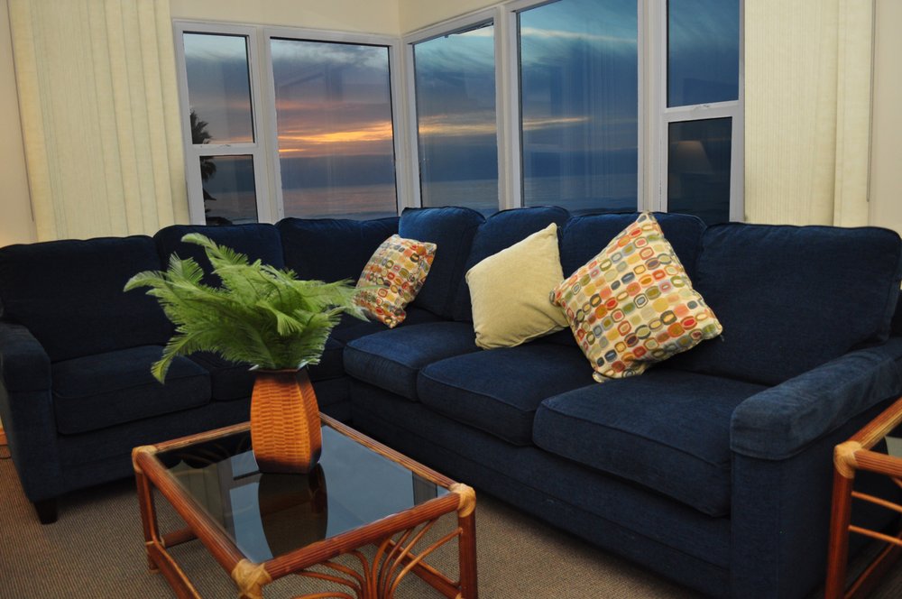Casa De La Playa living room