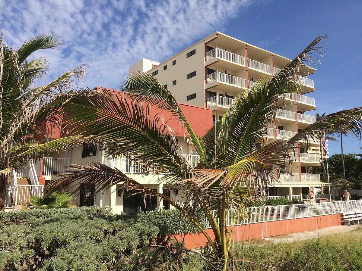 la costa beach club resort