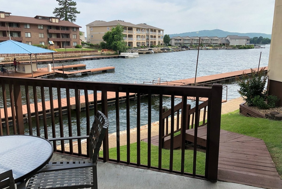 Sunbay Resort Patio