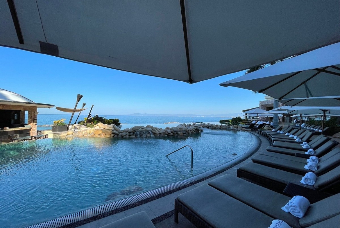 Garza Blanca Preserve & Spa Pool View