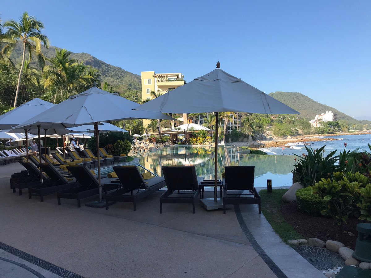 Garza Blanca Preserve & Spa Pool