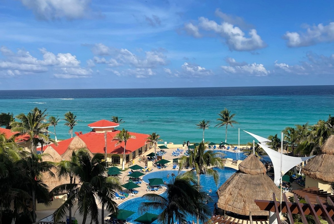 Gr Solaris Cancun ocean view