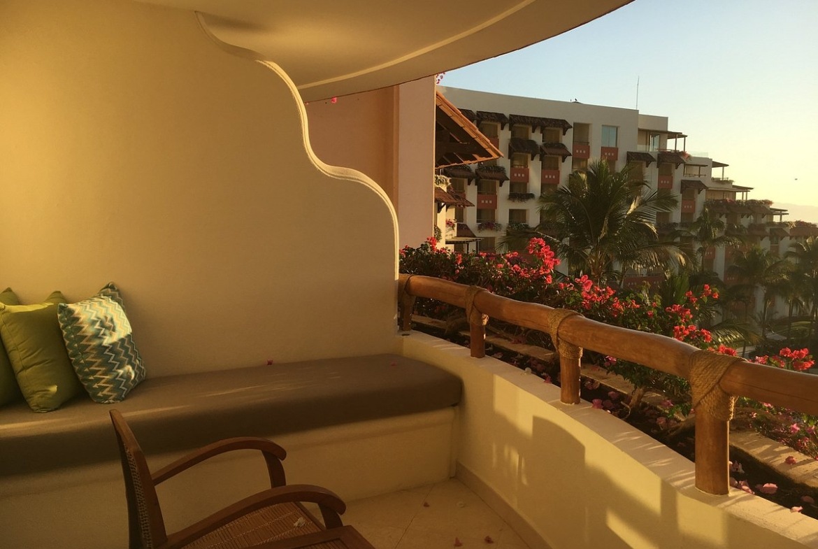 Grand Velas International Residence balcony
