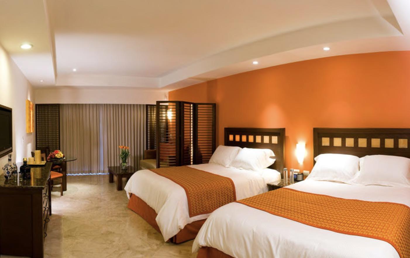 Hacienda Tres Rios double bed