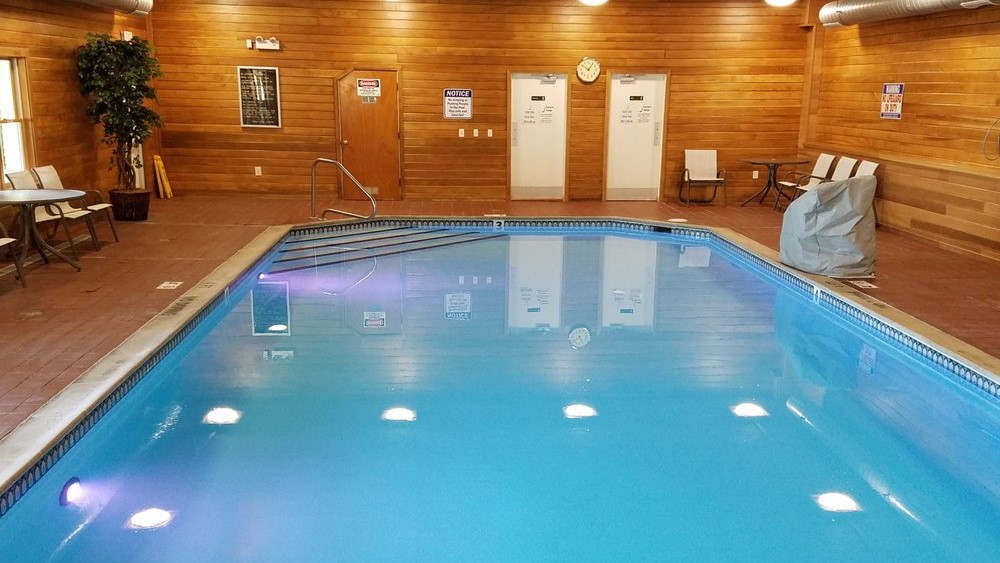 Harbor Ridge pool