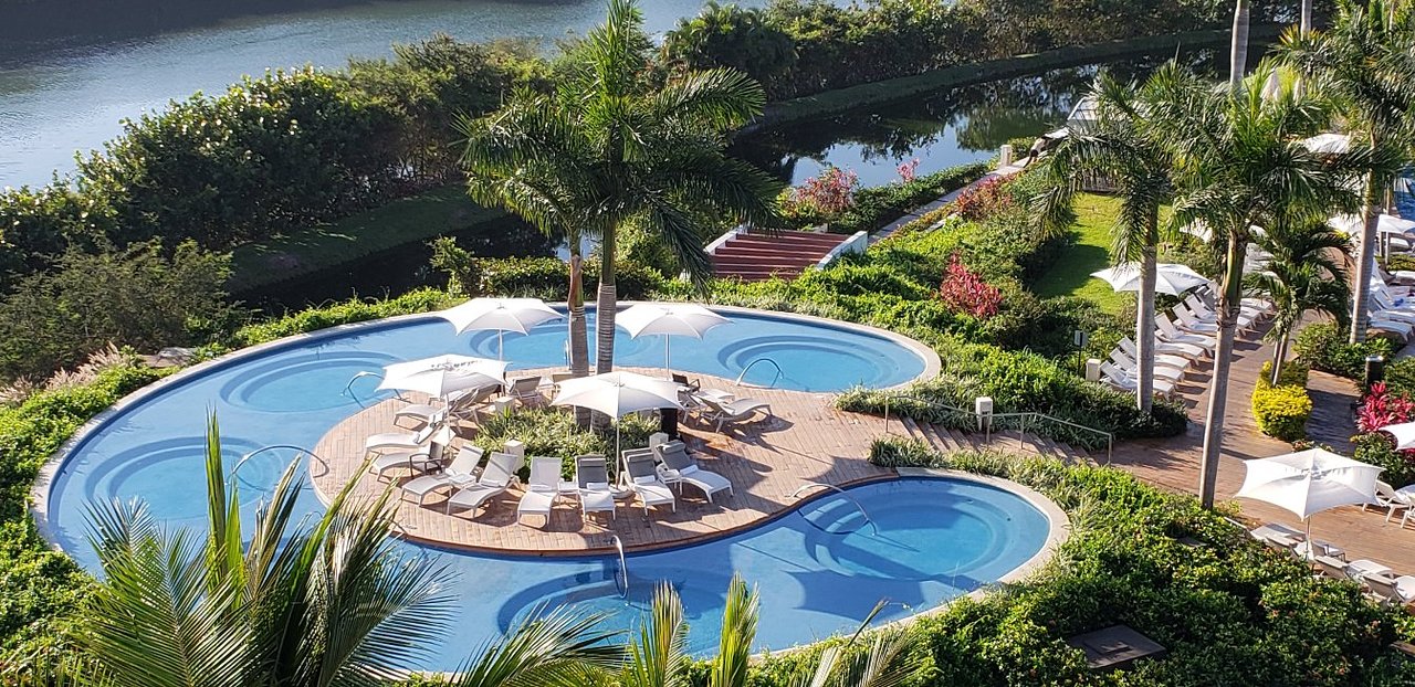 Kingdom of The Sun pool