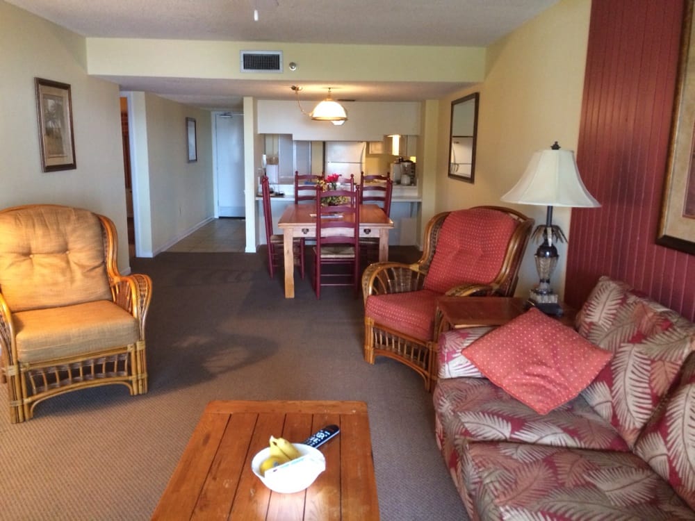 Sand Pebble Resort (Treasure Island) Living Area