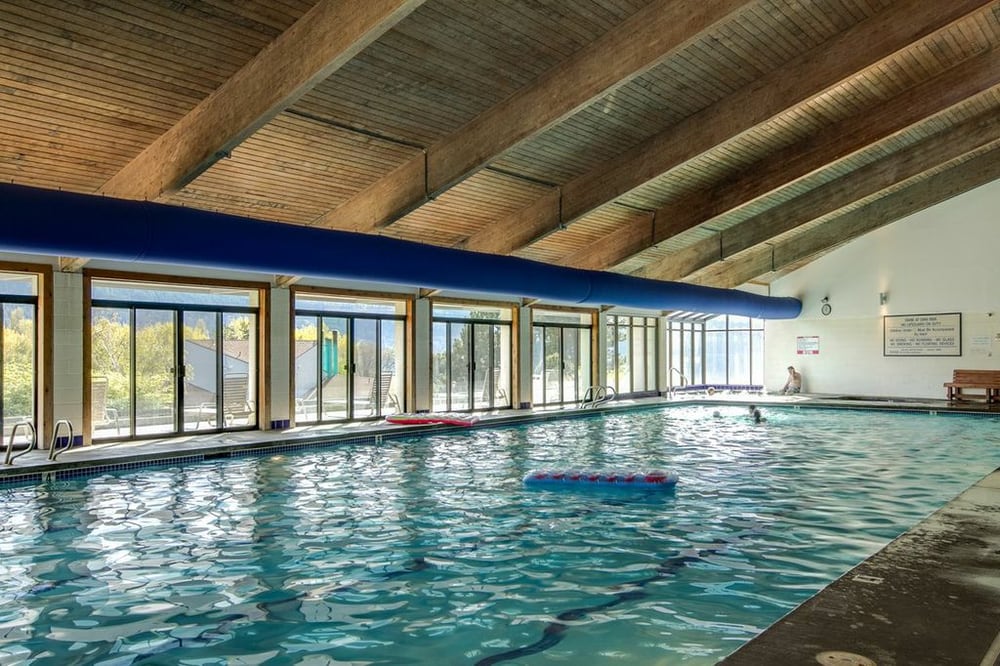 Wapato Point Indoor Pool