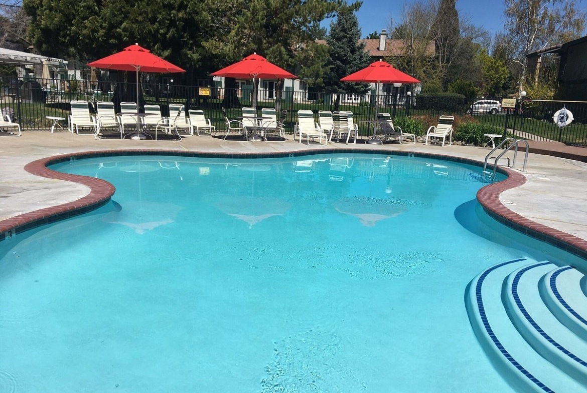 Thunderbird Resort Club Pool