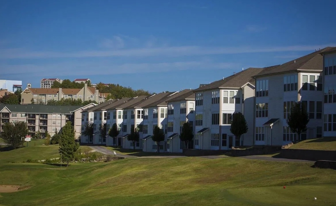 Thousand Hills Golf Resort