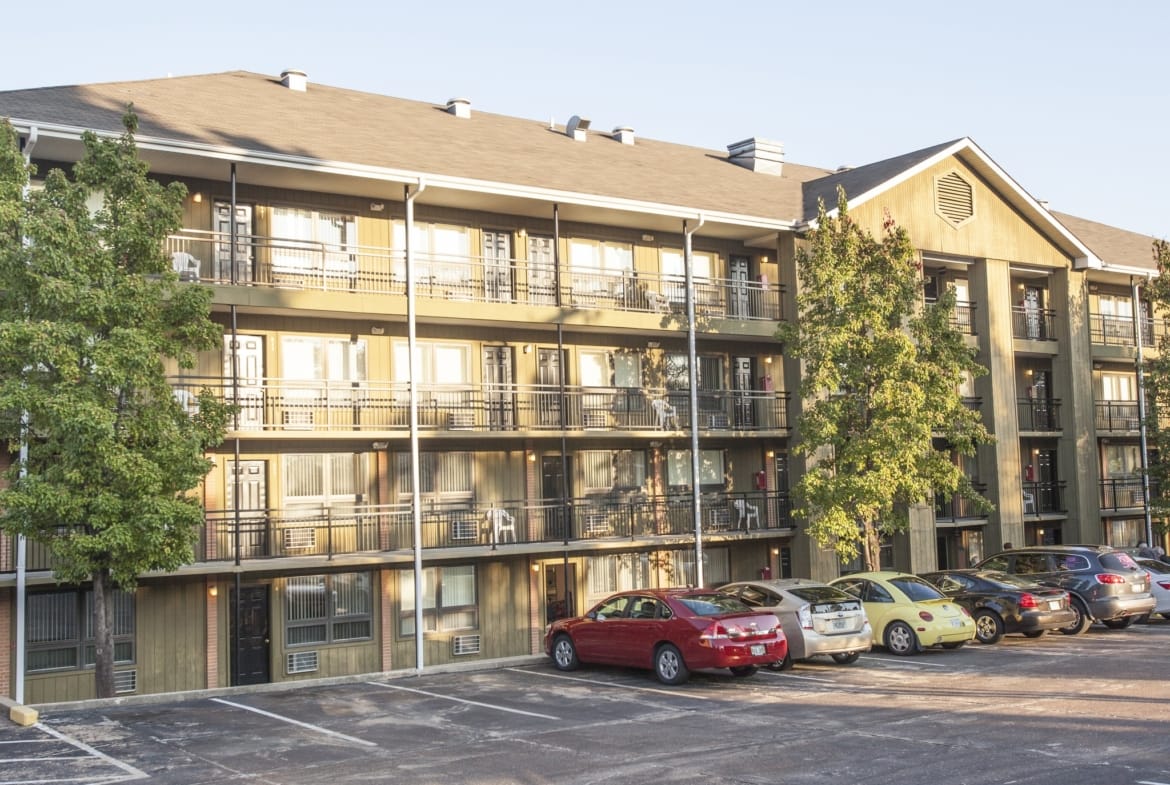 Roark Vacation Resort Exterior 2