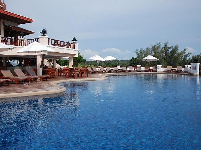 swimming pool area