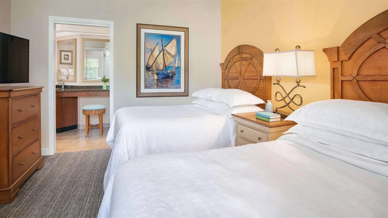 Sheraton Broadway Resort Guest Room guest room