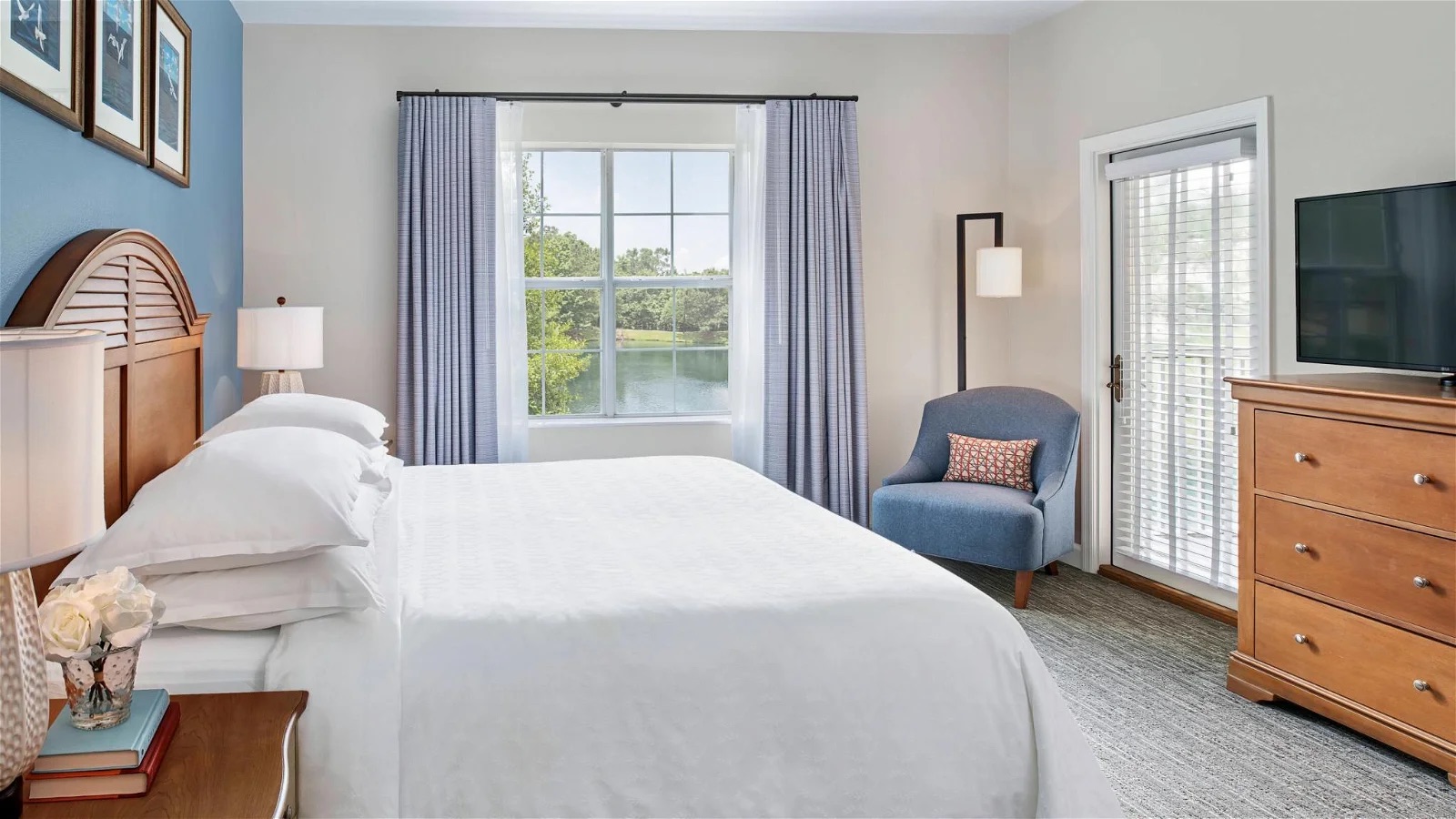 Sheraton Broadway Resort Master Bedroom sheraton broadway resort master