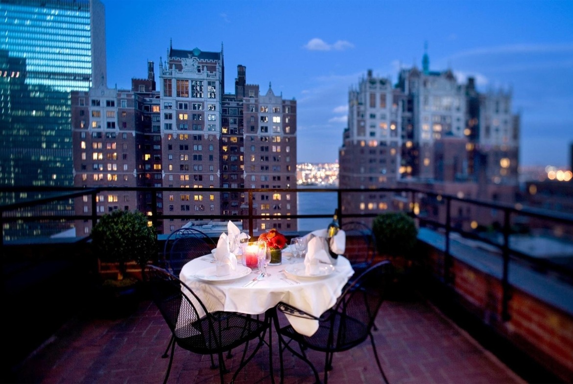 Westgate New York Grand Central Rooftop Dining