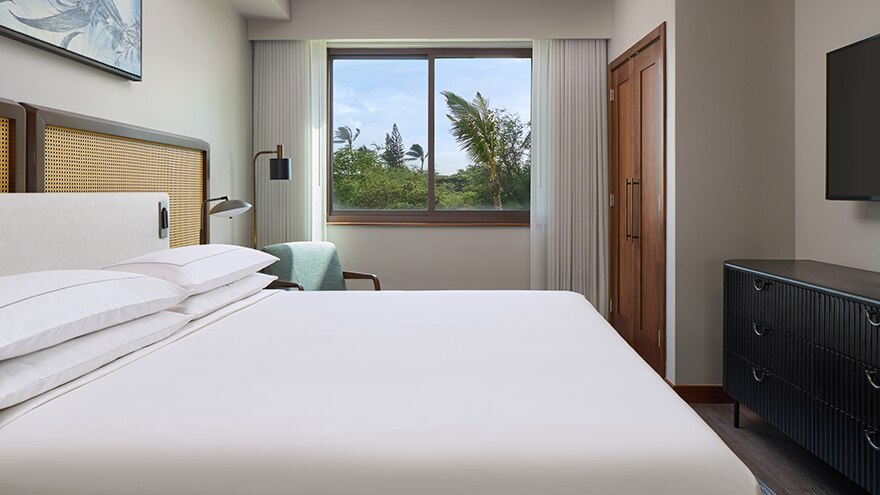 Maui Bay Villas by Hilton Grand Vacations bedroom
