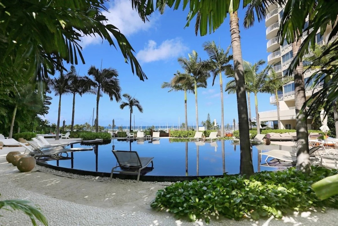 pool view