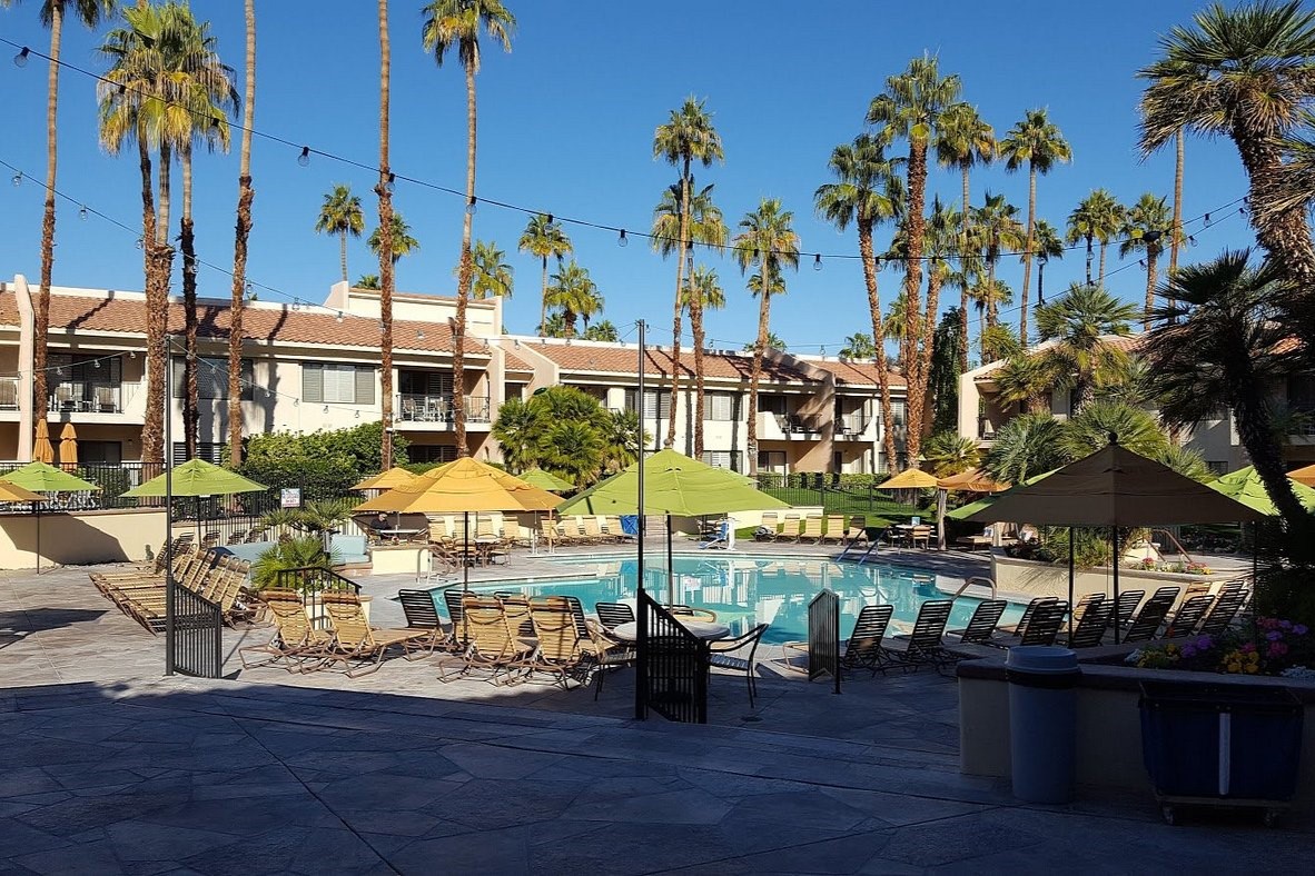 pool area pool area